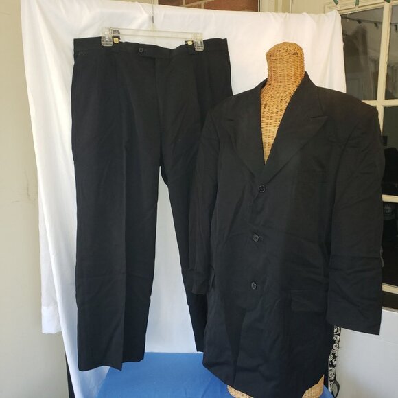 Bendetti Uomo Men's Black 2-Piece Suit with Suspenders, 38R - Picture 2 of 11